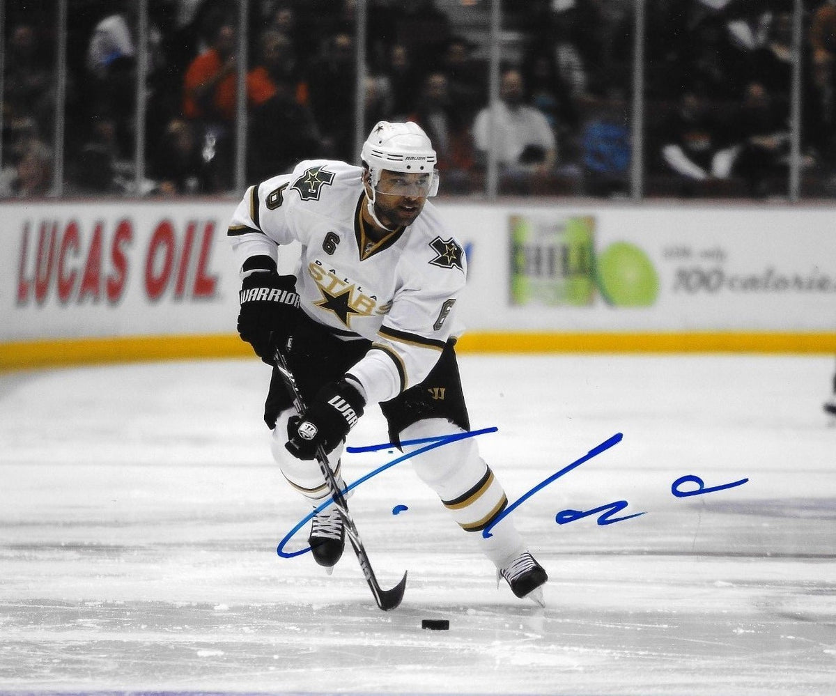 Trevor Daley Pittsburgh Penguins signed Dallas Stars 8x10 photo B