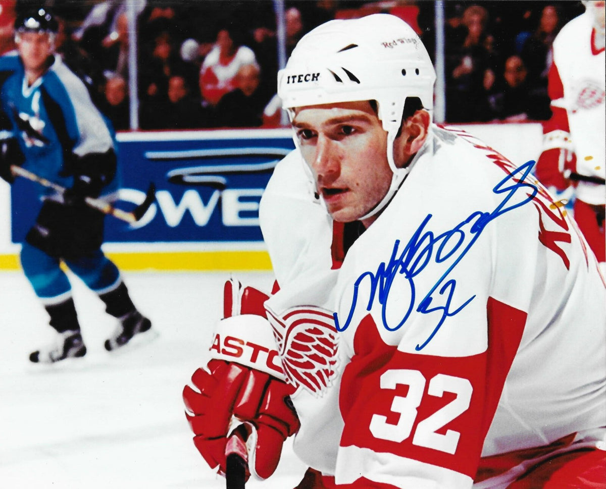 Maxim Kuznetsov signed Detroit Red Wings 8x10 photo autographed 3