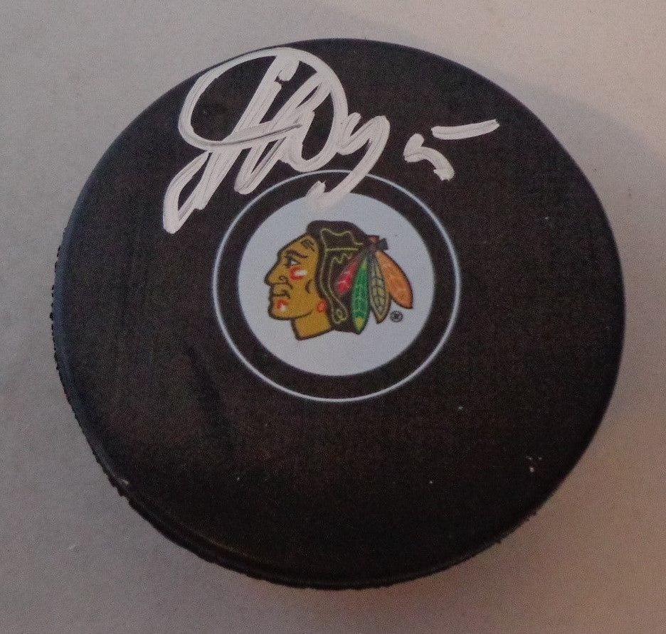 Artem Anisimov signed Chicago Blackhawks Puck autographed Hawks
