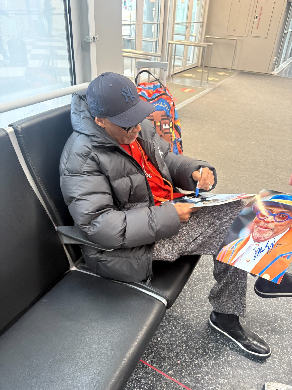 Spike Lee Actor Director signed 8x10 photo autographed Knicks #5 JSA COA