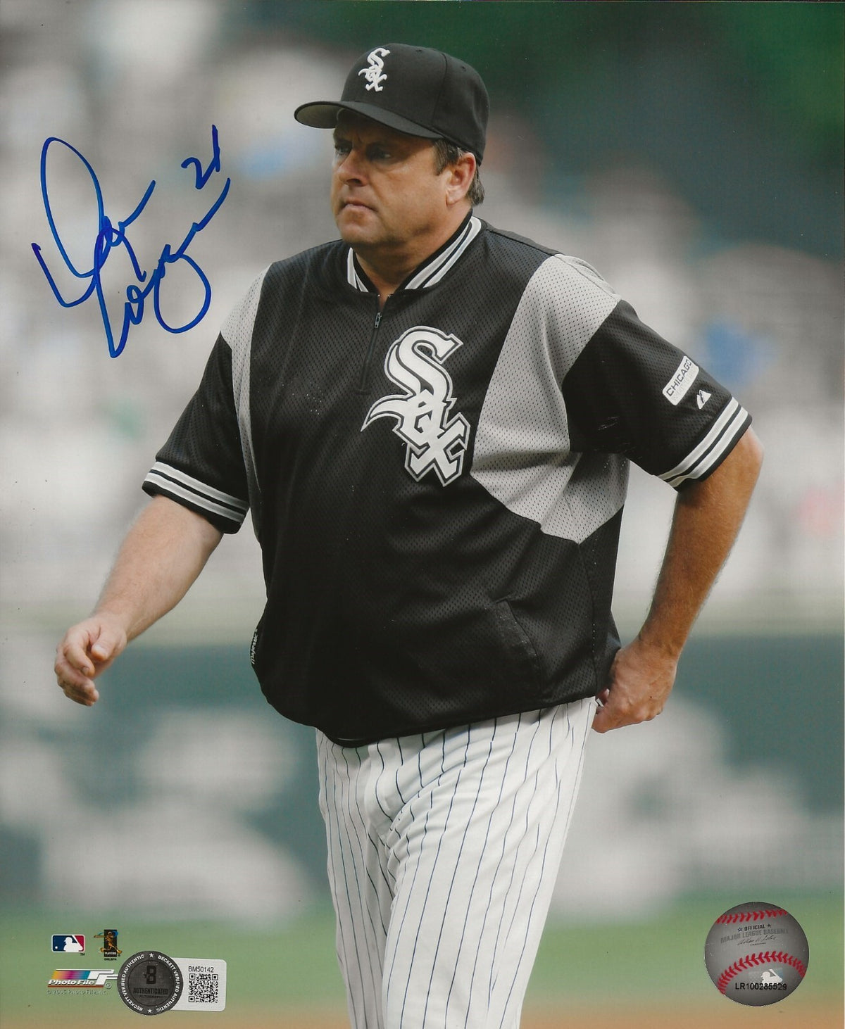 Don Cooper signed Chicago White Sox 8x10 photo autographed Beckett COA