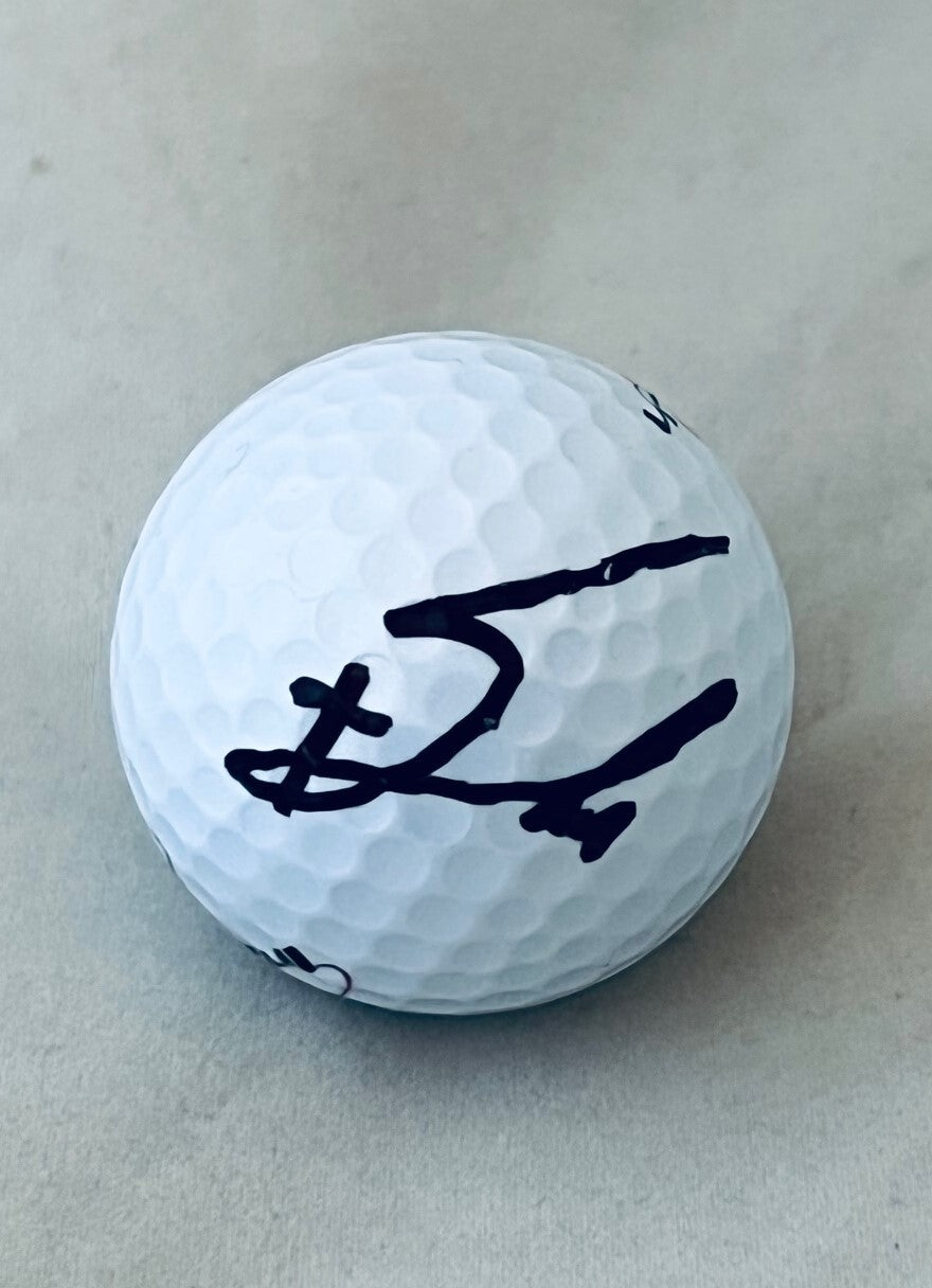Jiyai Shin LPGA signed Intech Golf Ball autographed