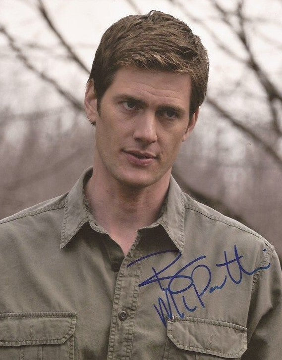 Ryan McPartlin signed Chuck 8x10 photo Devon Woodcomb Captain Awesome 4