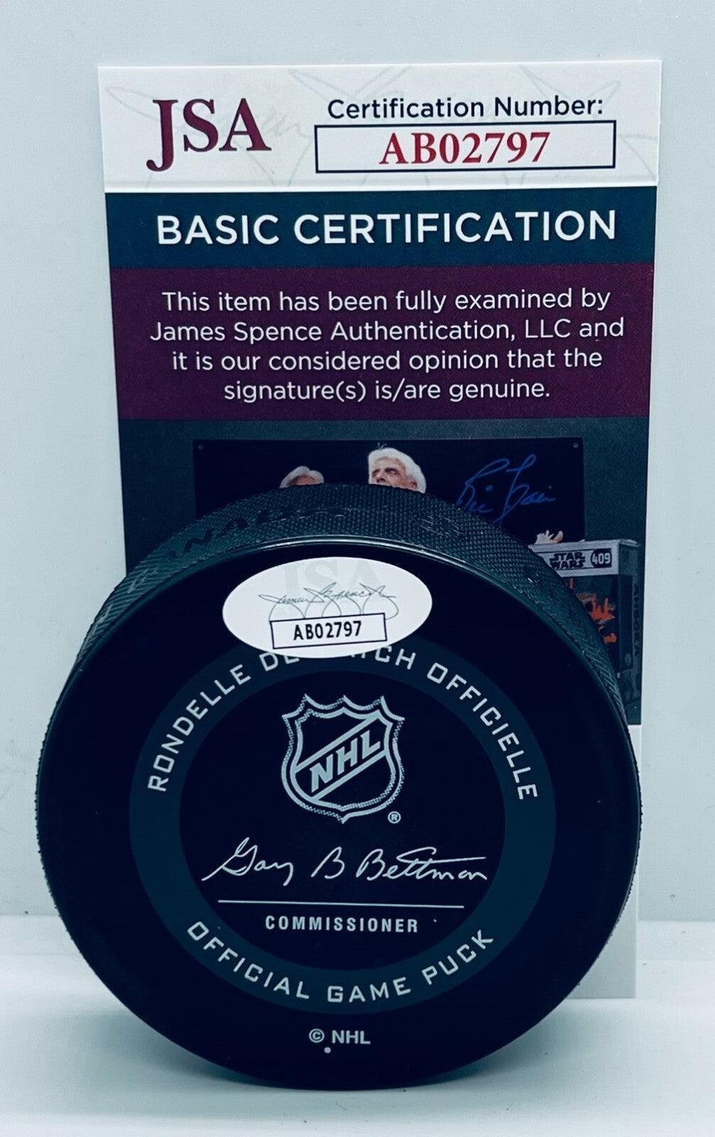 Tyler Bozak signed St. Louis Blues Stanley Cup Banner Raising Game Puck JSA
