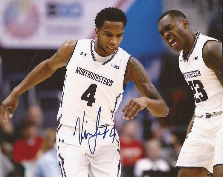 Vic Law signed Northwestern Wildcats 8x10 photo autographed