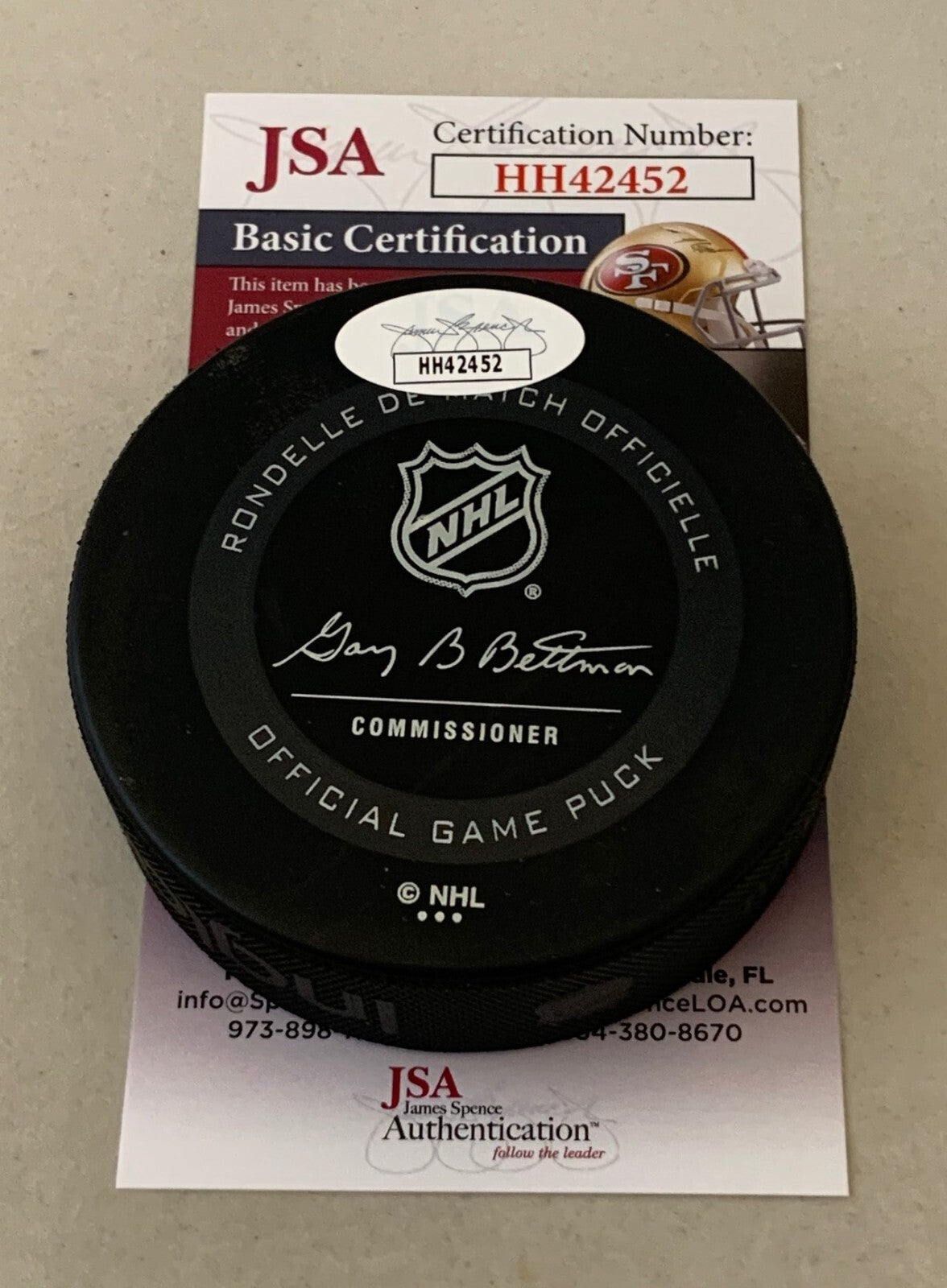 Kailer Yamamoto signed Edmonton Oilers Official Game Puck autographed JSA