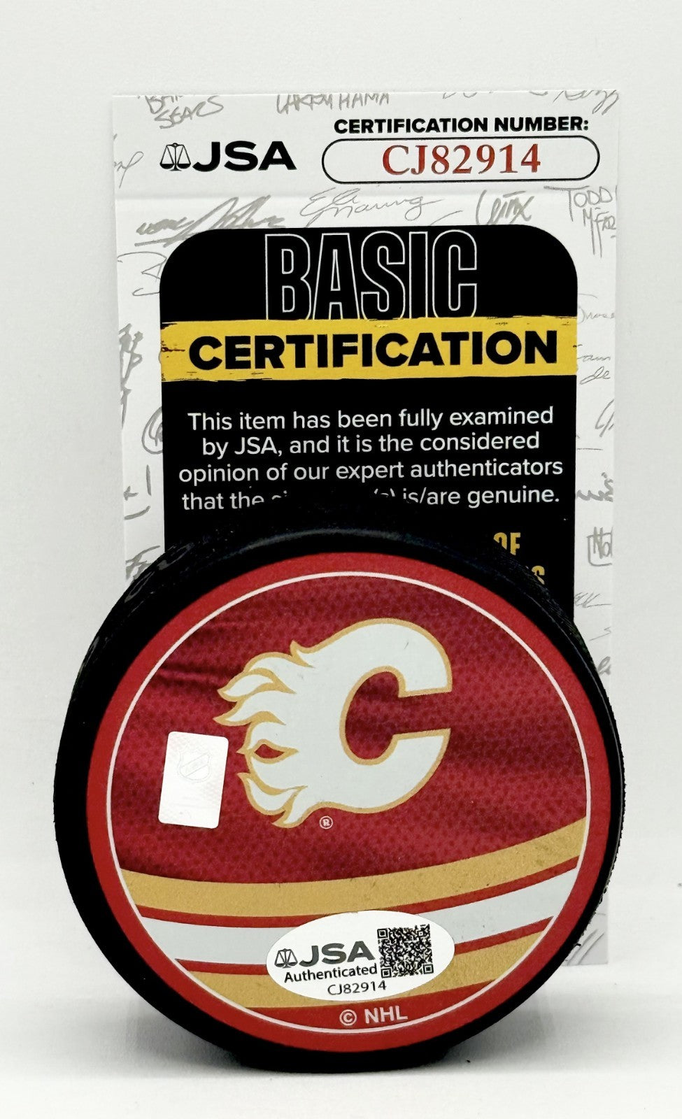 Mark Giordano signed Calgary Flames Reverse Retro Puck autographed JSA