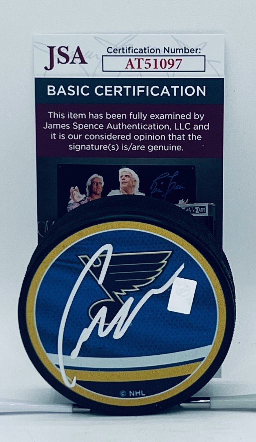 Craig Berube signed St. Louis Blues Reverse Retro Puck autographed JSA COA