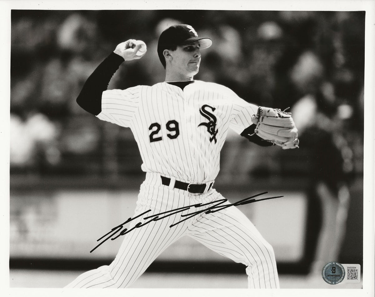Keith Foulke signed Chicago White Sox 8x10 photo autographed #2 Beckett COA