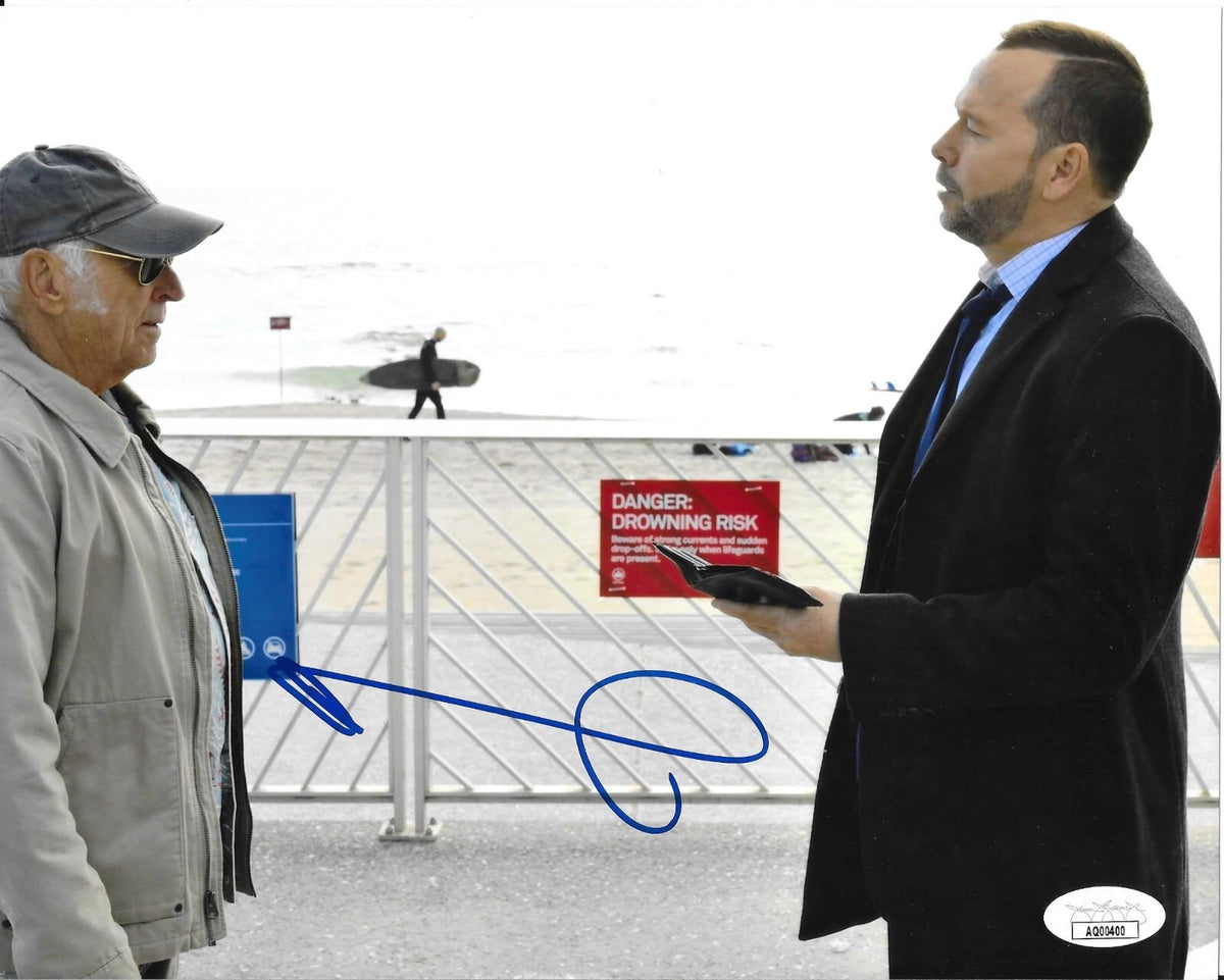 Donnie Wahlberg signed Blue Bloods 8x10 photo autographed Danny Reagan #9 JSA