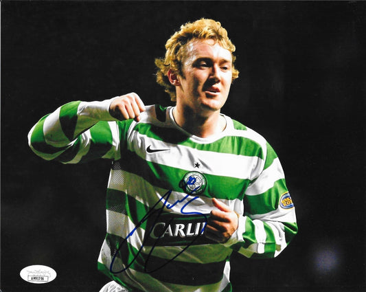 Aiden McGeady Ireland signed Celtic F.C. Soccer 8x10 photo autographed 2 JSA