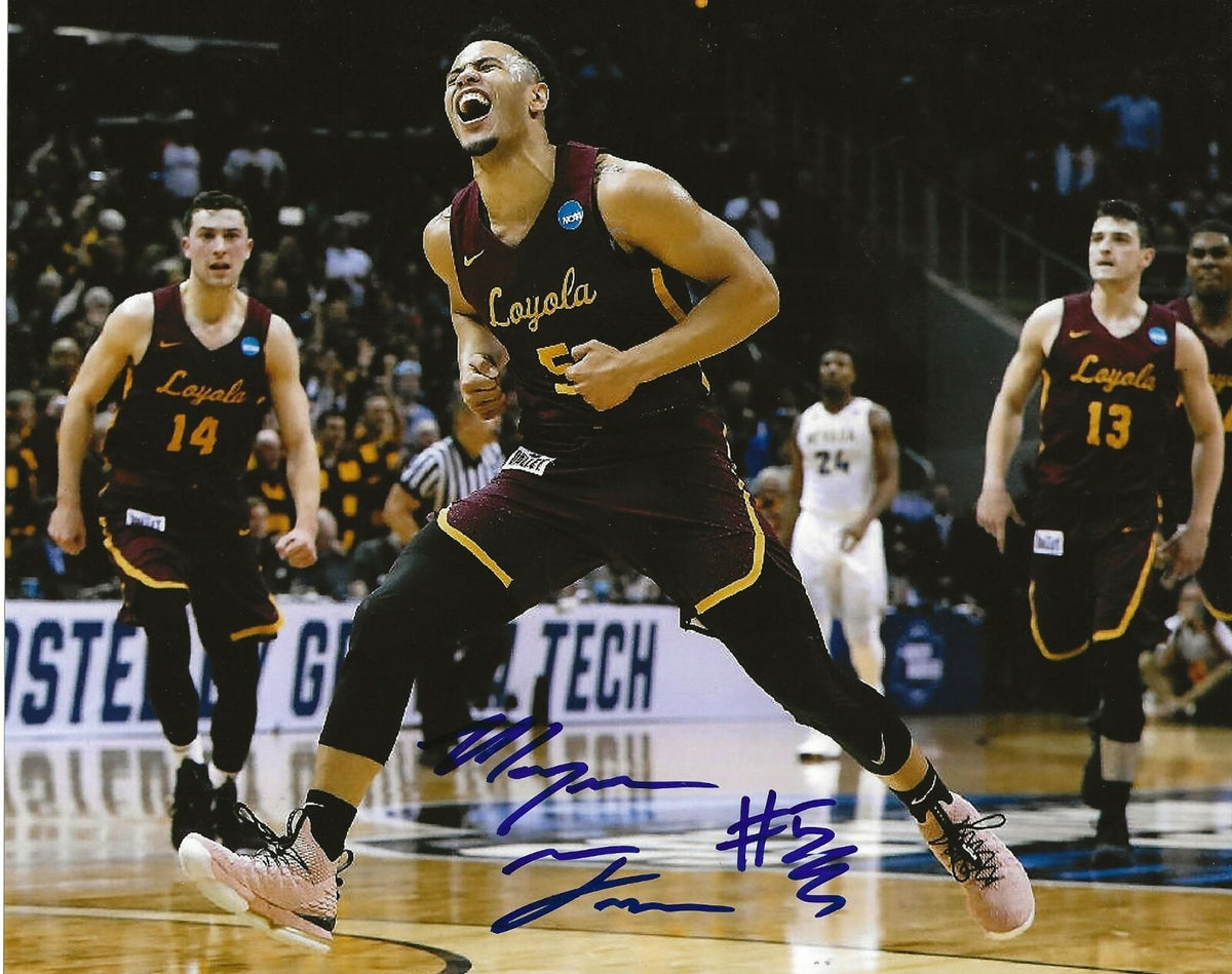 Marques Townes signed Loyola Ramblers 8x10 photo autographed Final Four 3