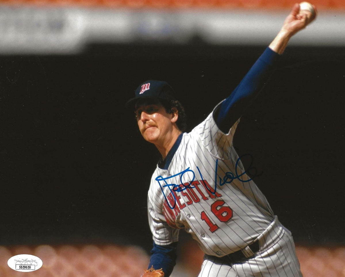 Frank Viola signed Minnesota Twins 8x10 photo autographed 3 JSA