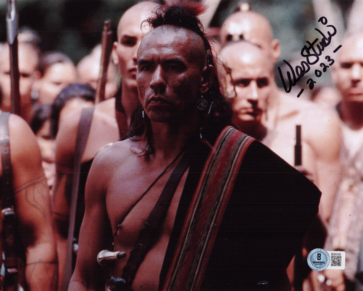Wes Studi signed The Last of the Mohicans 8x10 photo autographed Beckett COA