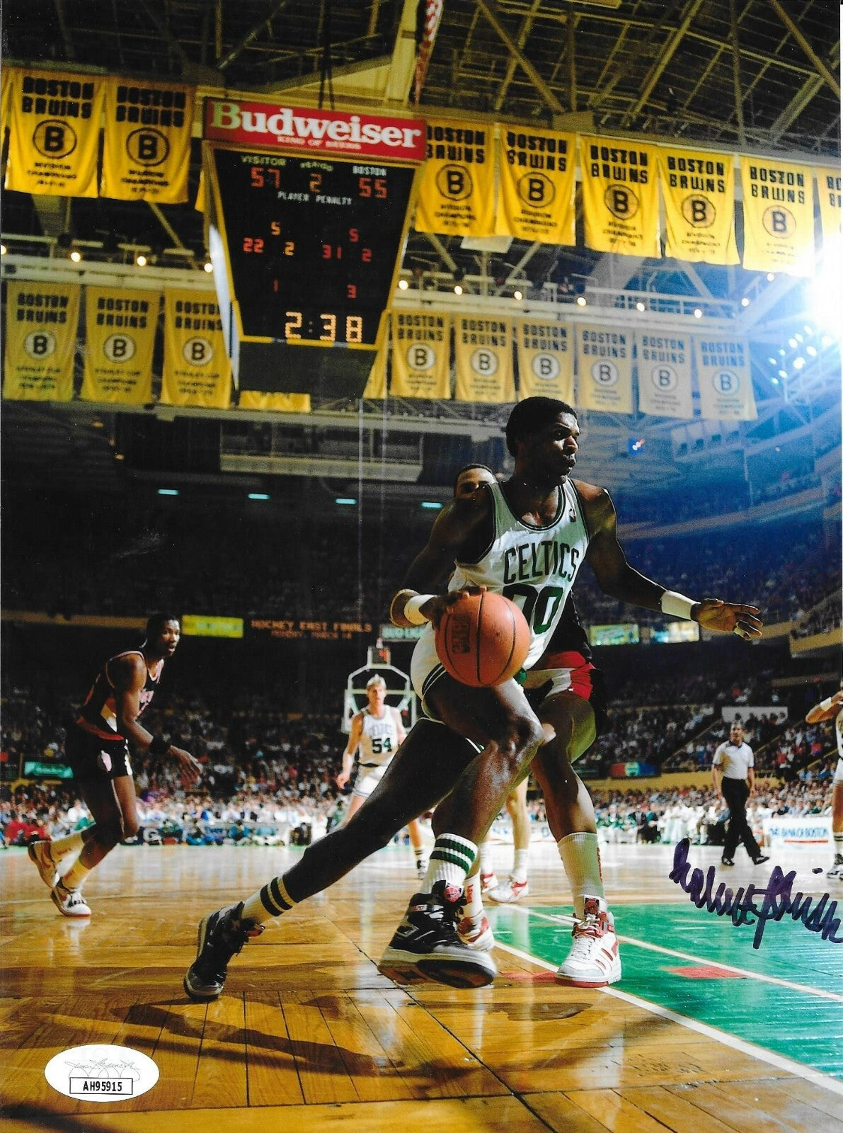 Robert Parish signed Boston Celtics signed 7.5x10 photo autographed JSA