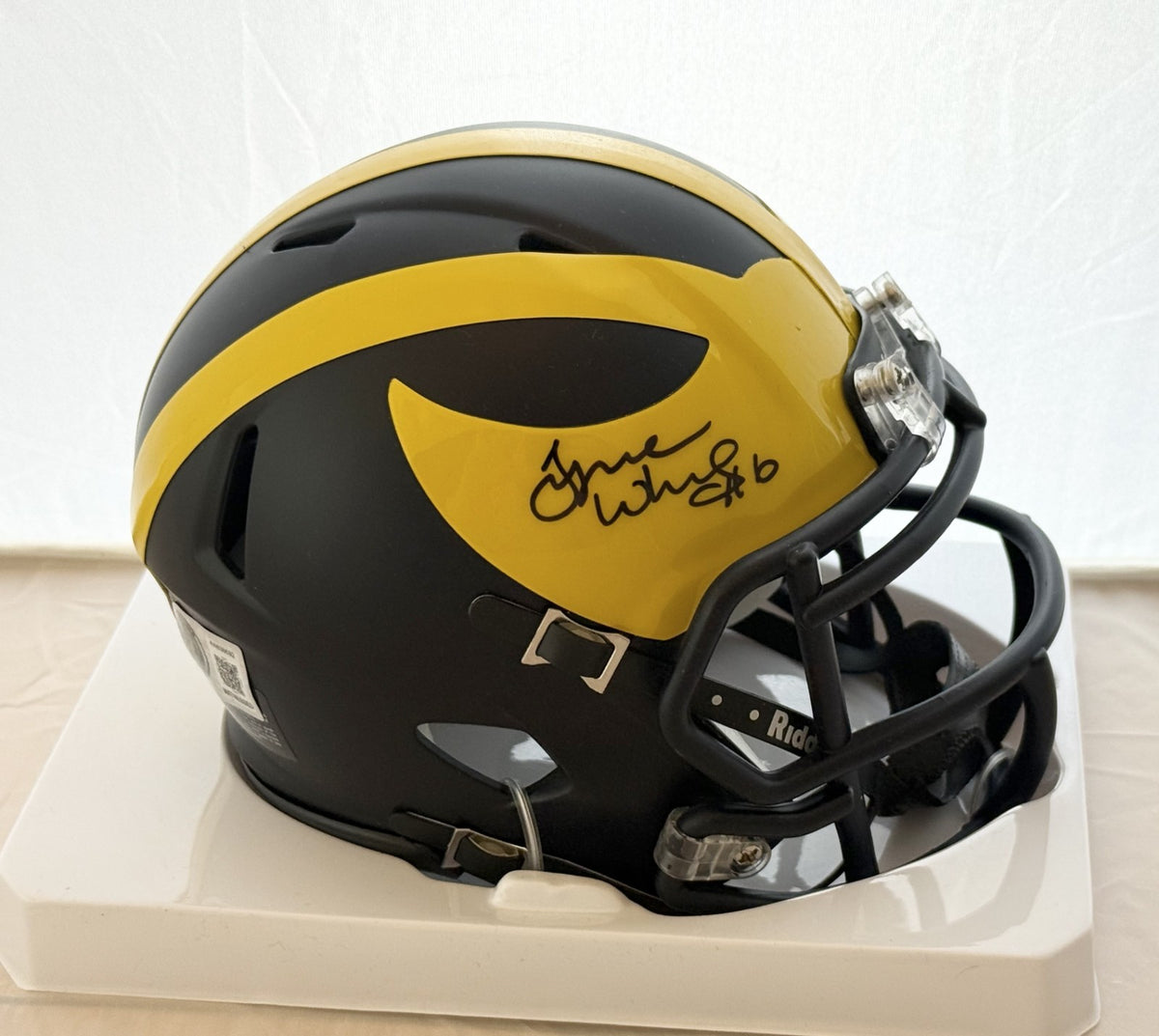 Tyrone Wheatley signed Michigan Wolverines mini helmet Beckett Witnessed