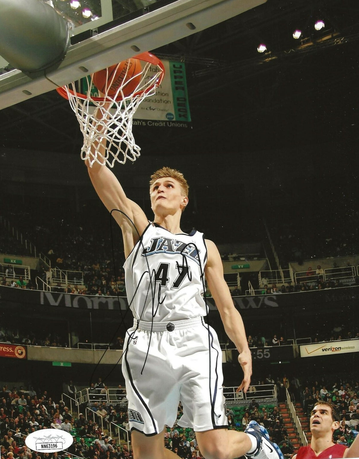 Andrei Kirilenko signed Utah Jazz 8x10 photo autographed JSA