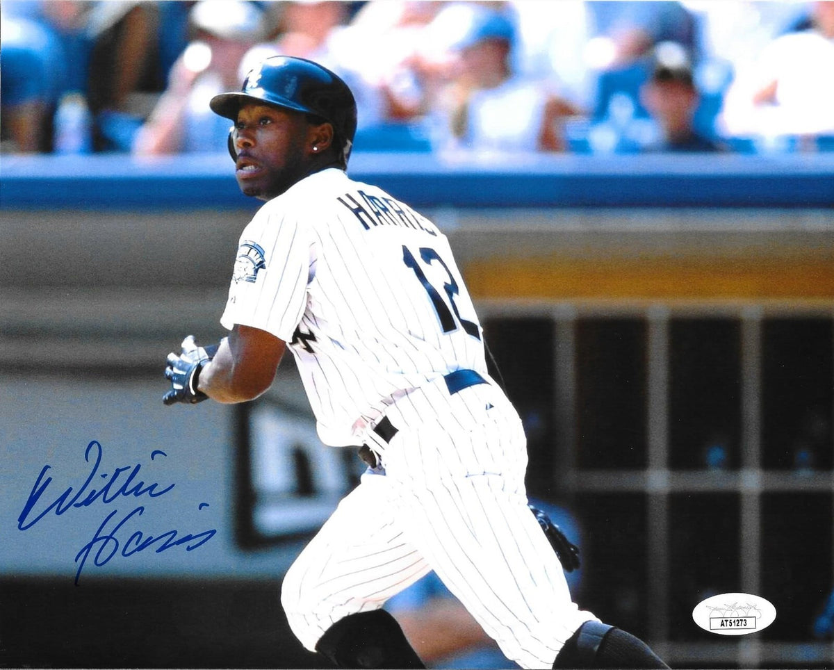 Willie Harris signed Chicago White Sox 8x10 photo autographed #4 JSA