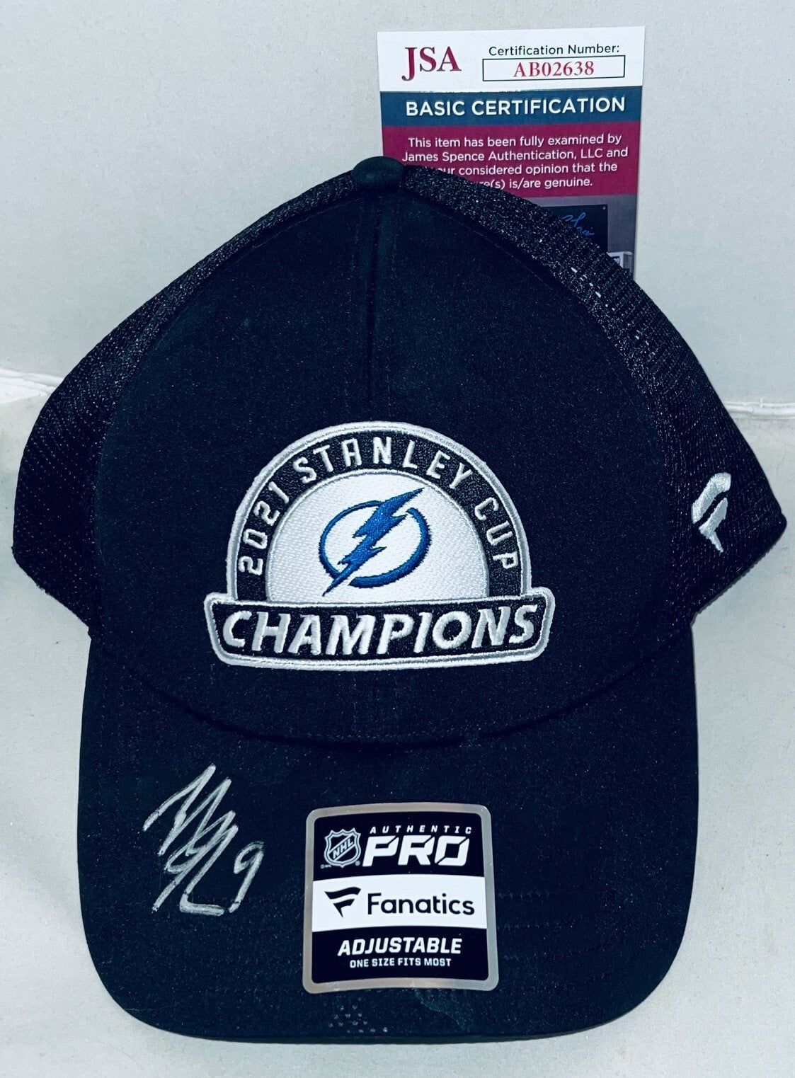 Tyler Johnson signed Tampa Bay Lightning 2021 Stanley Cup Champs Hat JSA