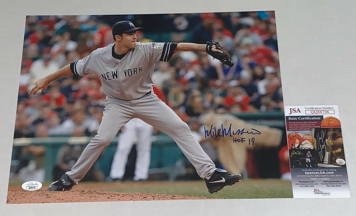 Mike Mussina signed New York Yankees 11x14 photo W/ HOF Inscription JSA