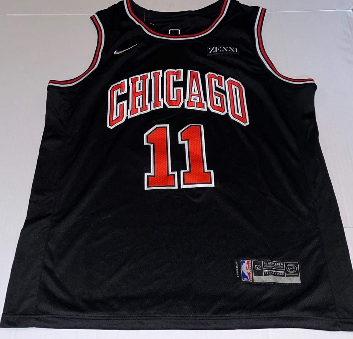 DeMar DeRozan signed Black Chicago Bulls jersey autographed JSA