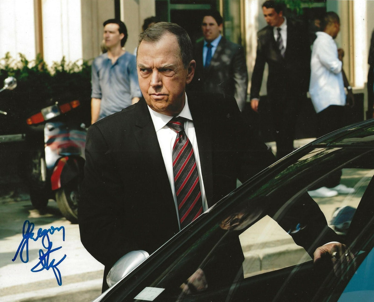 Gregory Itzin signed Covert Affairs 8x10 photo autographed Henry Wilcox 2