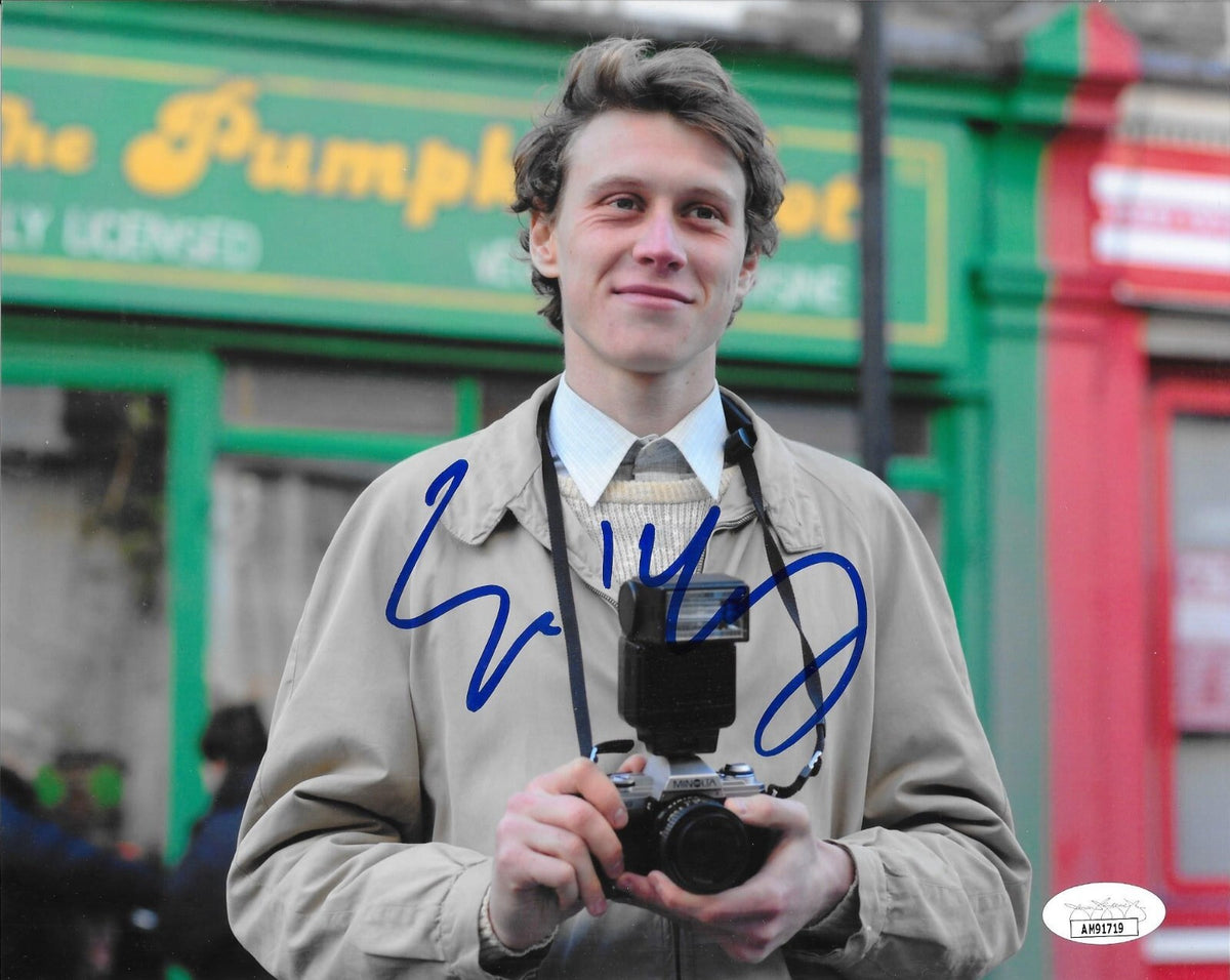 George MacKay 1917 Private Peaceful signed 8x10 photo autographed JSA COA