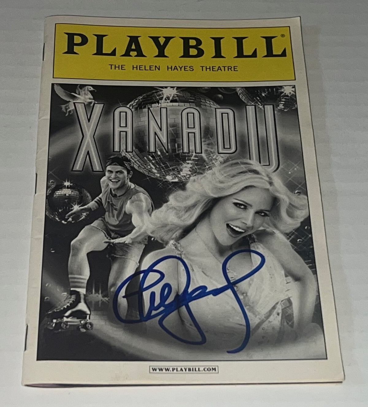 Cheyenne Jackson Actor Singer signed Xanadu Playbill autographed #2