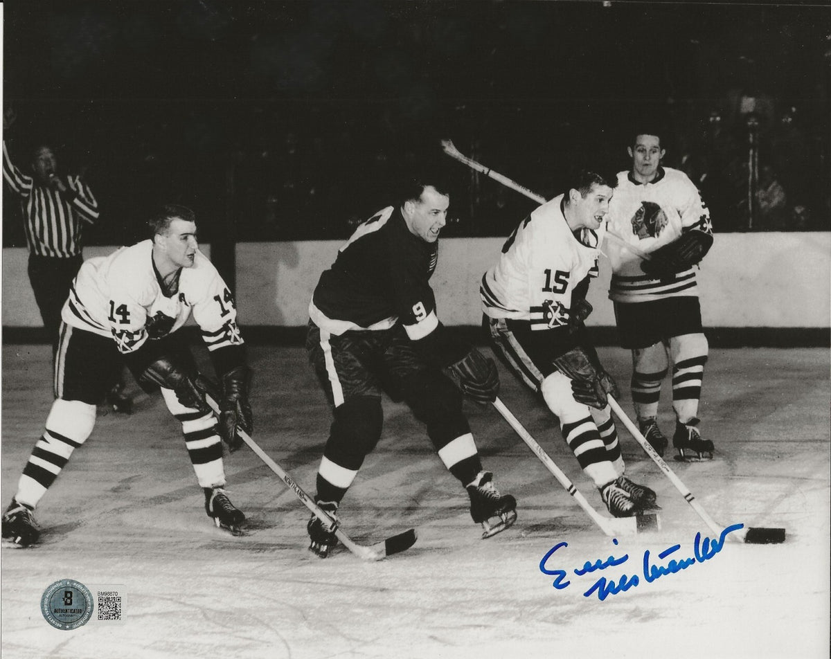 Eric Nesterenko signed Chicago Blackhawks 8x10 photo autographed #1 Beckett COA
