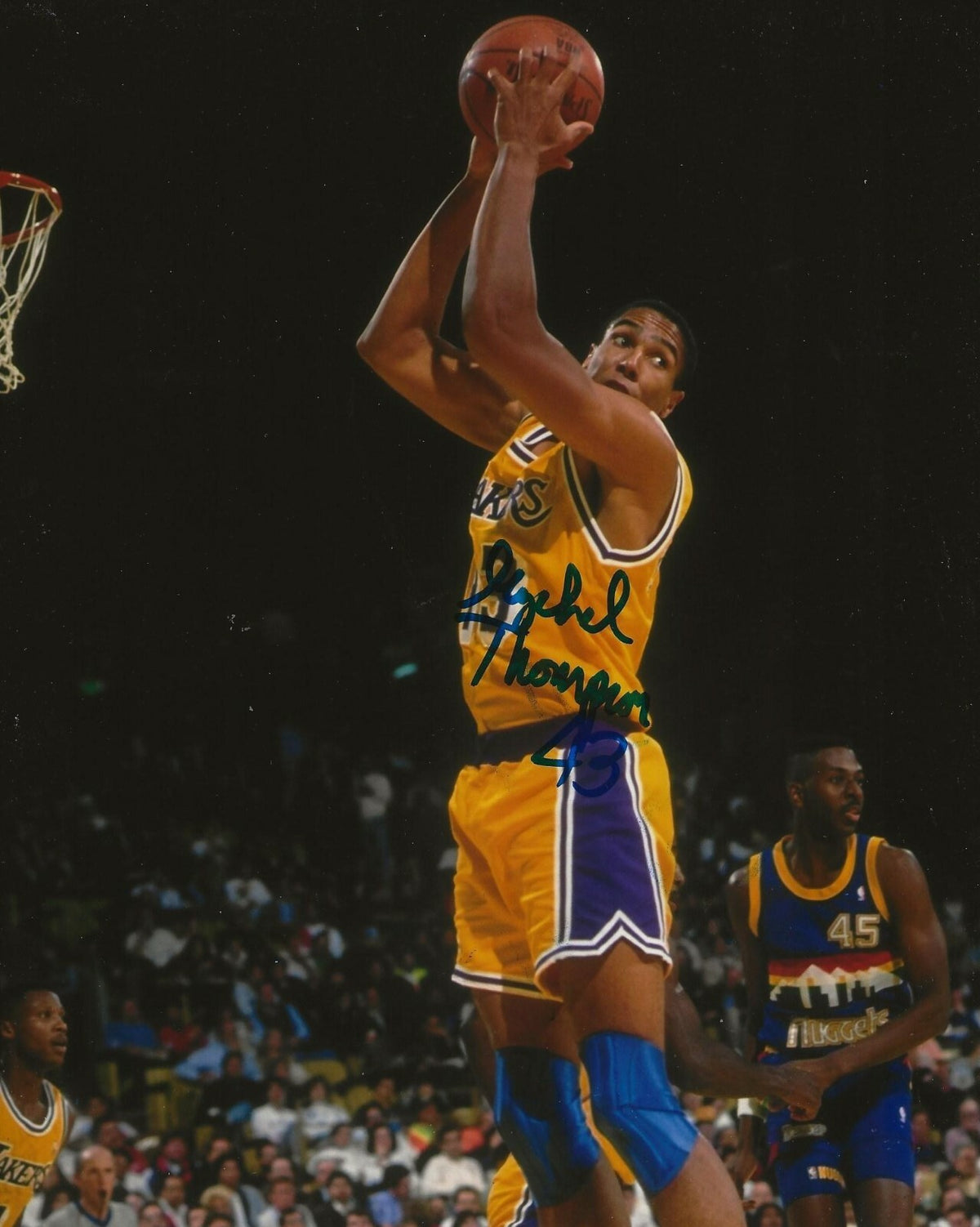 Mychal Thompson signed LA Los Angeles Lakers 8x10 photo autographed Showtime 4