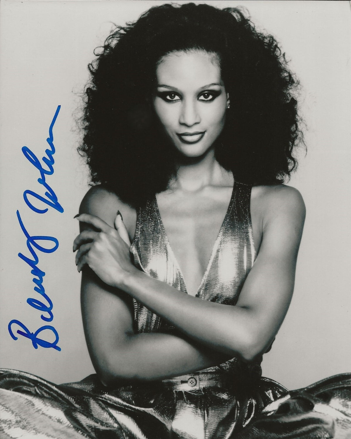 Beverly Johnson Model Actress signed 8x10 photo autographed #3