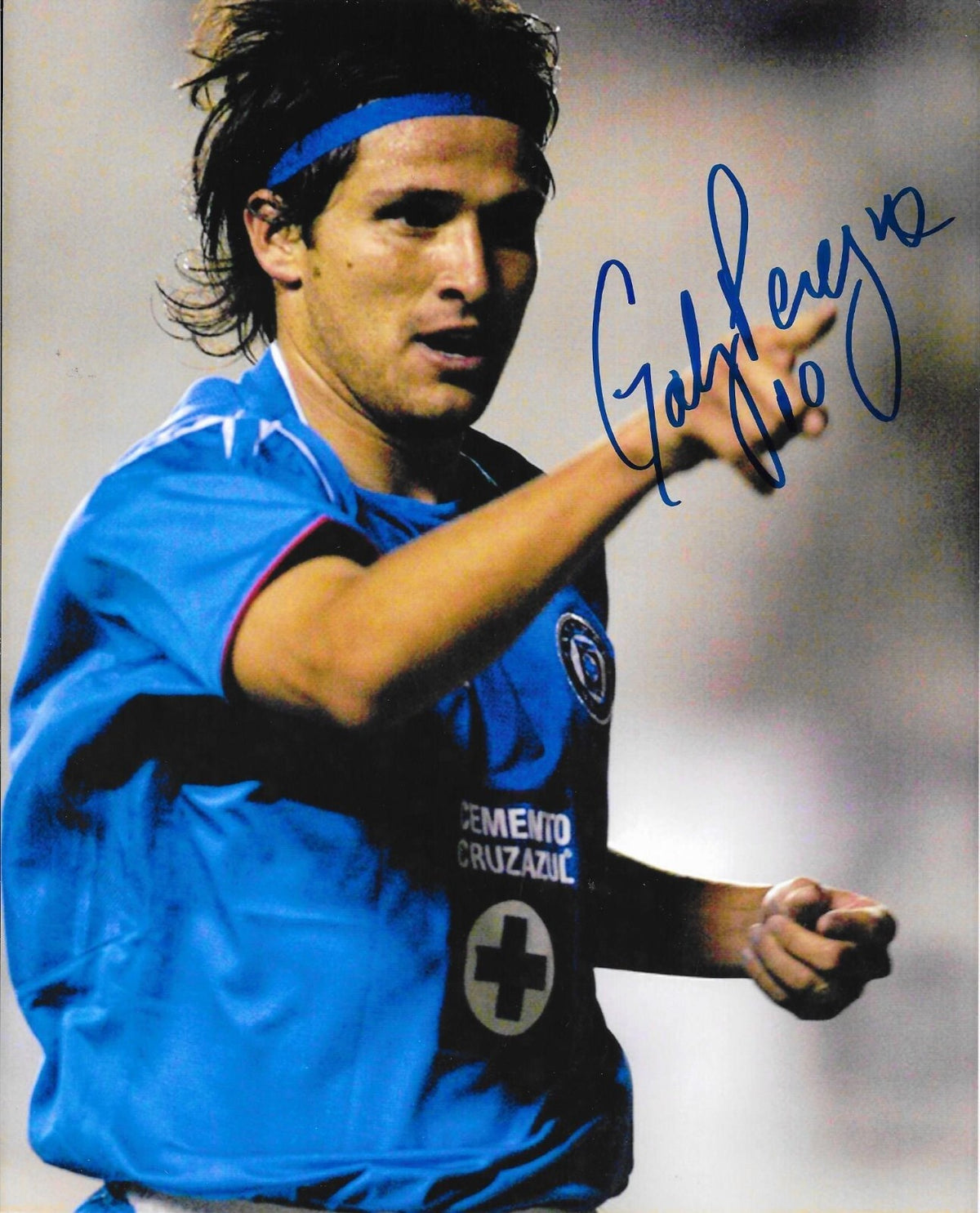 Gabriel Pereyra signed Cruz Azul Soccer 8x10 photo autographed