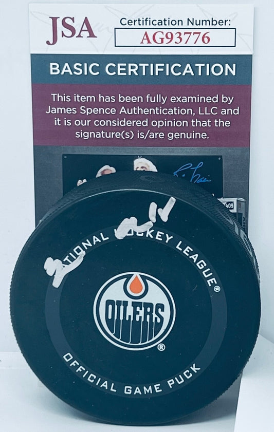 Zach Hyman signed Edmonton Oilers Official Game Puck autographed JSA