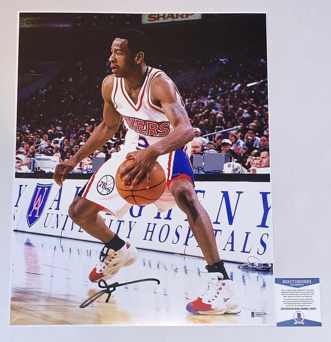 Allen Iverson signed Philadelphia 76ers 16x20 photo autographed #2 Beckett