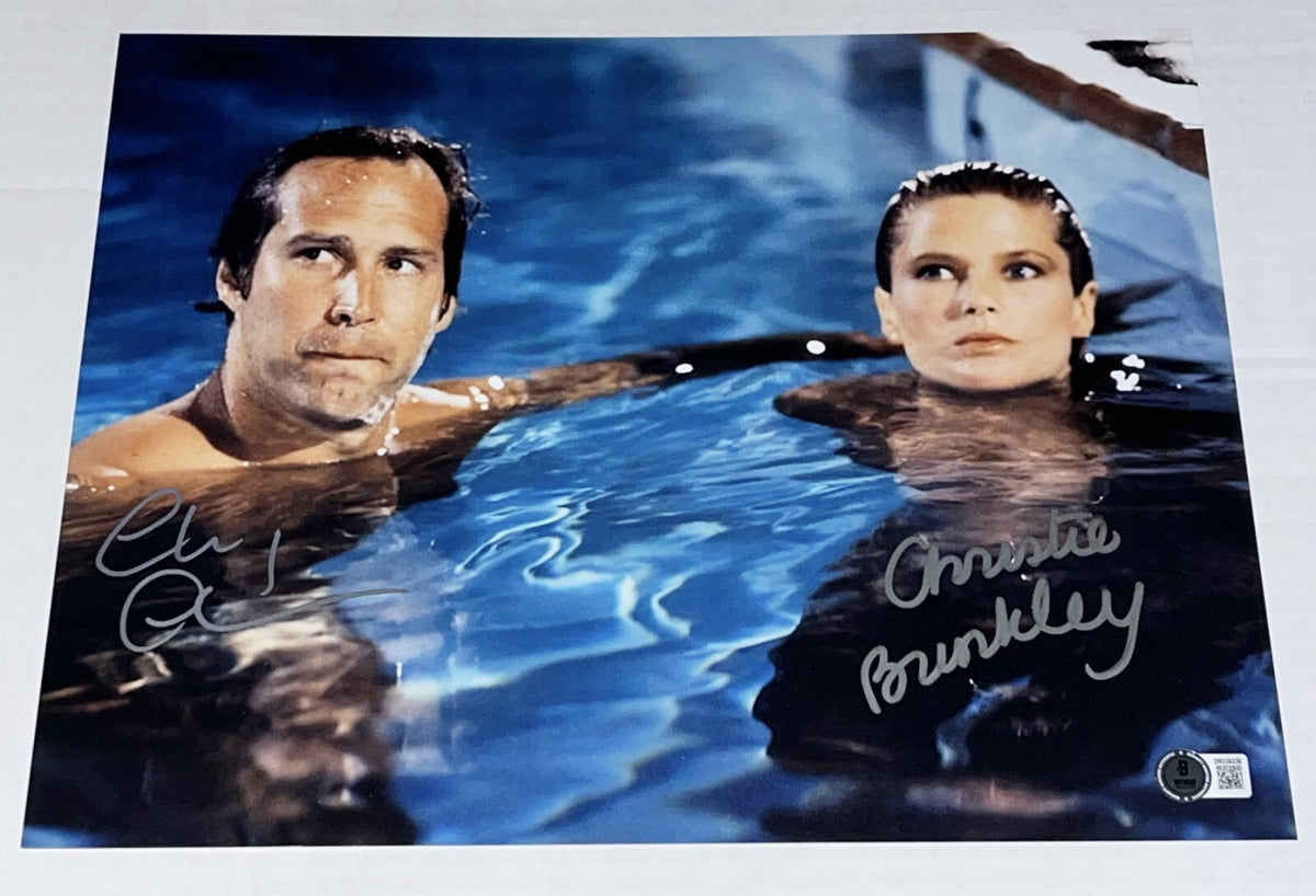 Chevy Chase & Christie Brinkley signed Lampoon's Vacation 11x14 photo Beckett