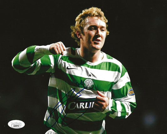 Aiden McGeady Ireland signed Celtic F.C. Soccer 8x10 photo autographed JSA