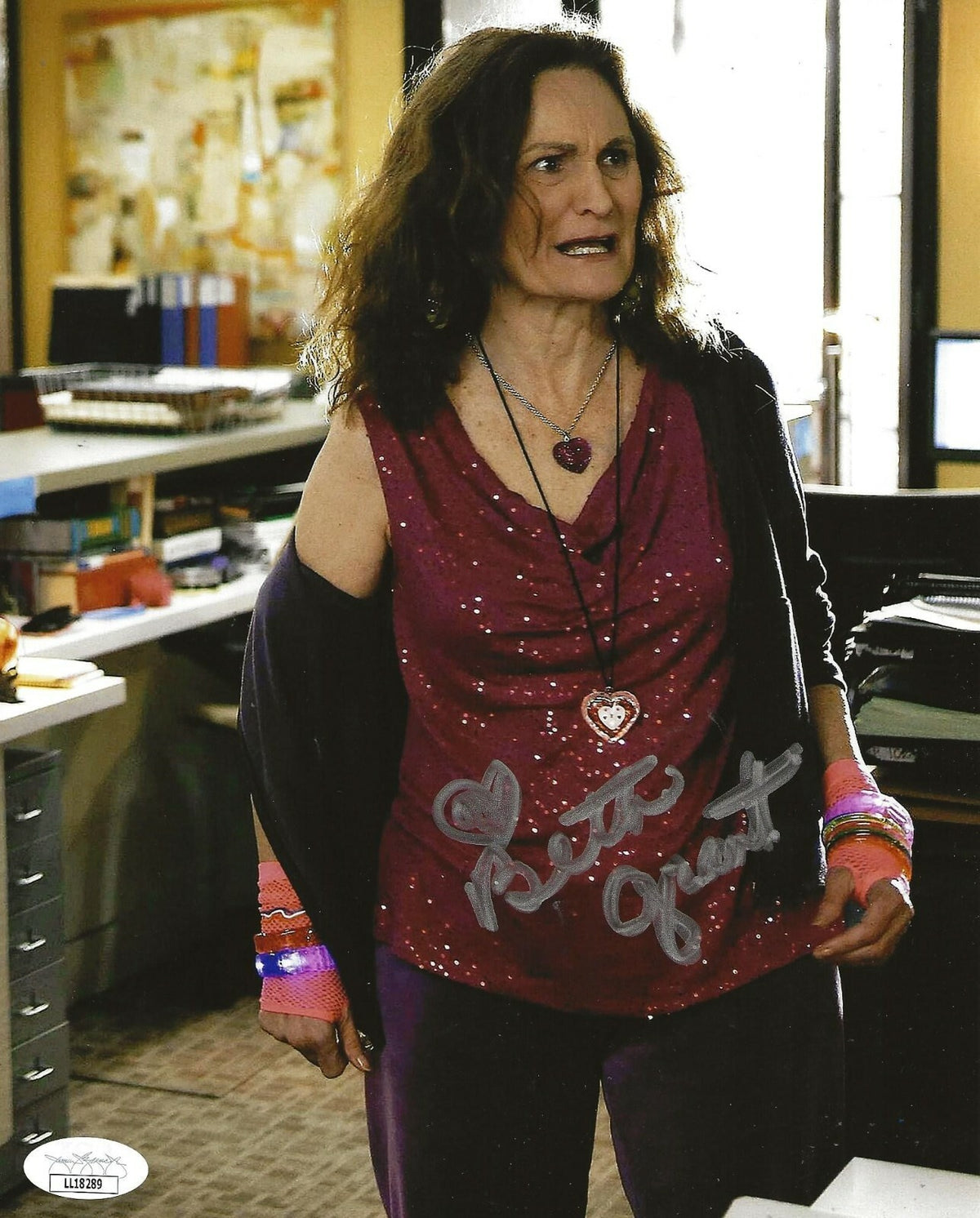Beth Grant signed The Mindy Project 8x10 photo autographed Beverly JSA